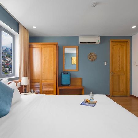Merry Land Hotel Da Nang Exterior photo