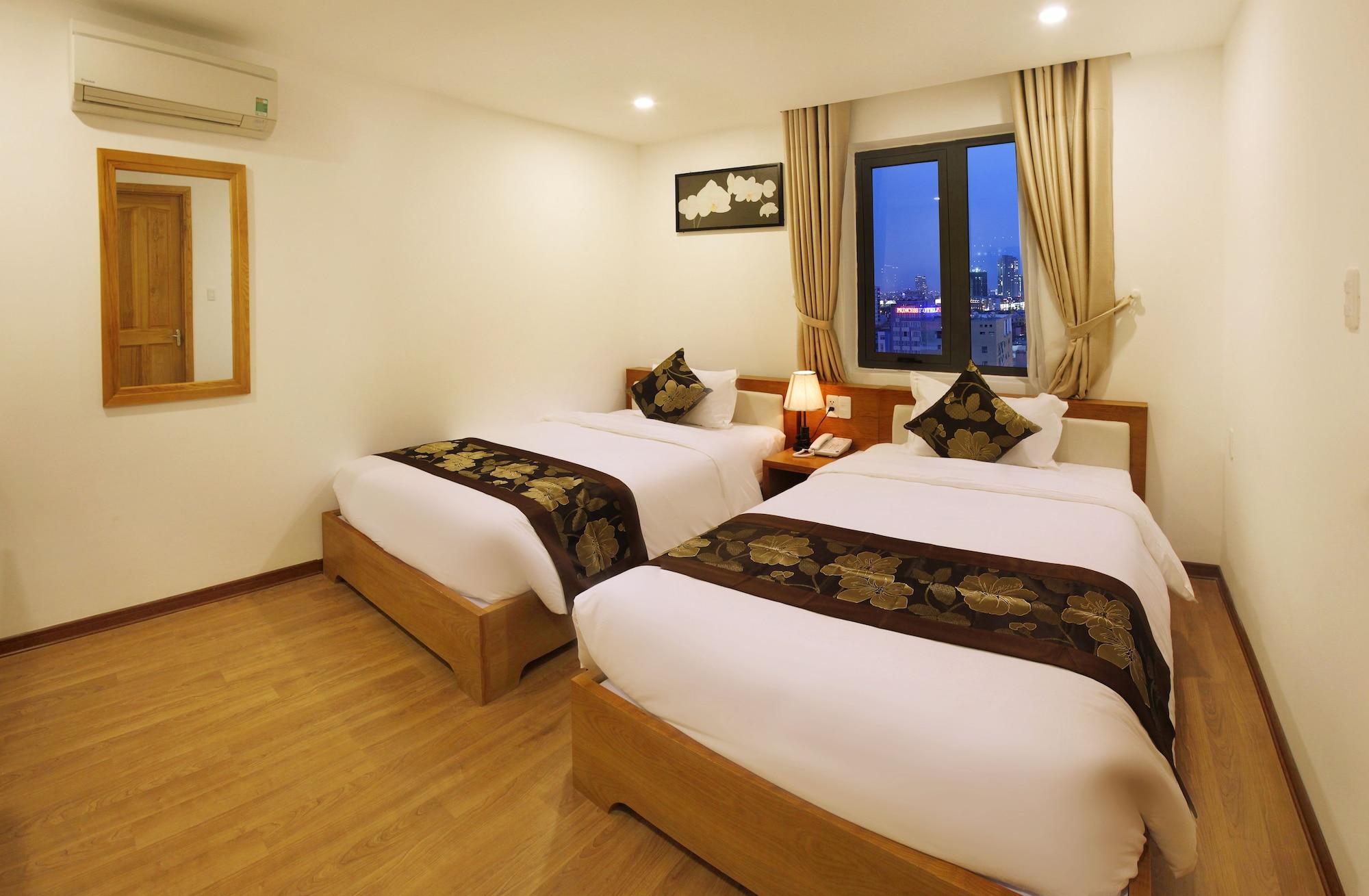 Merry Land Hotel Da Nang Exterior photo
