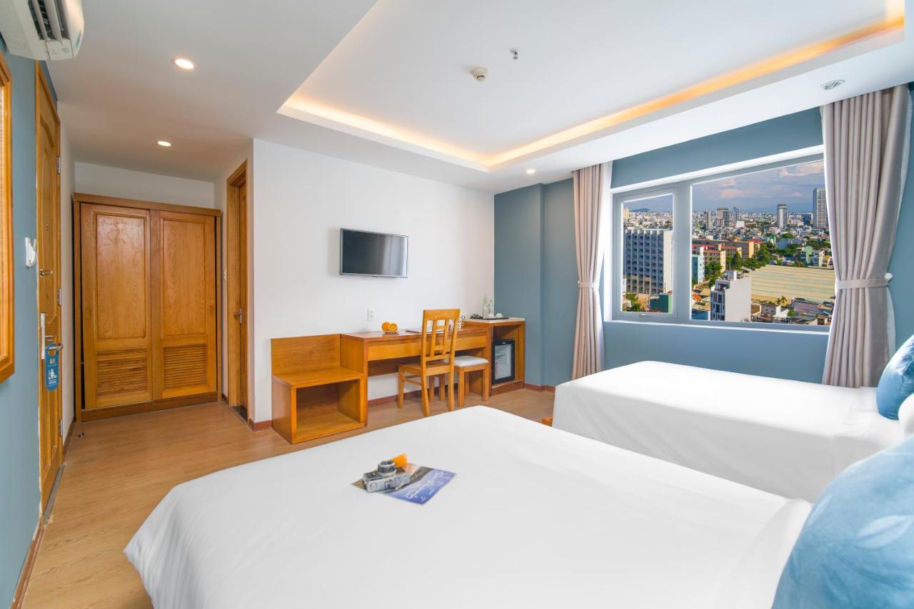 Merry Land Hotel Da Nang Exterior photo
