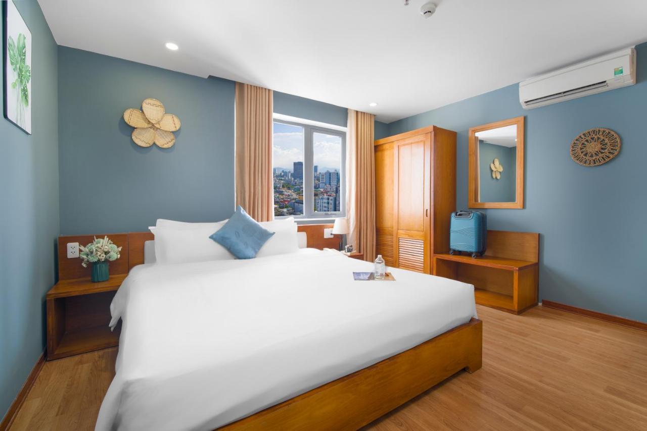 Merry Land Hotel Da Nang Exterior photo